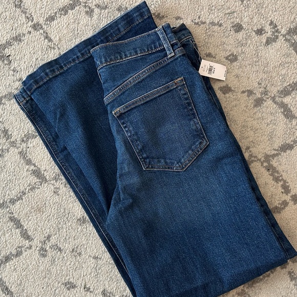 NWT GAP Stride High Rise Wide Leg Jeans in Dark Wash - Picture 2 of 5